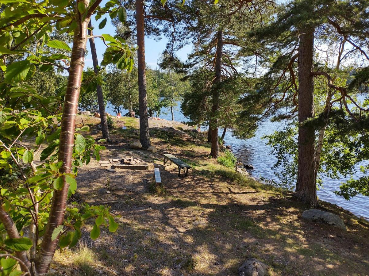 Varhaga Vandrarhem Sjuntorp Zewnętrze zdjęcie